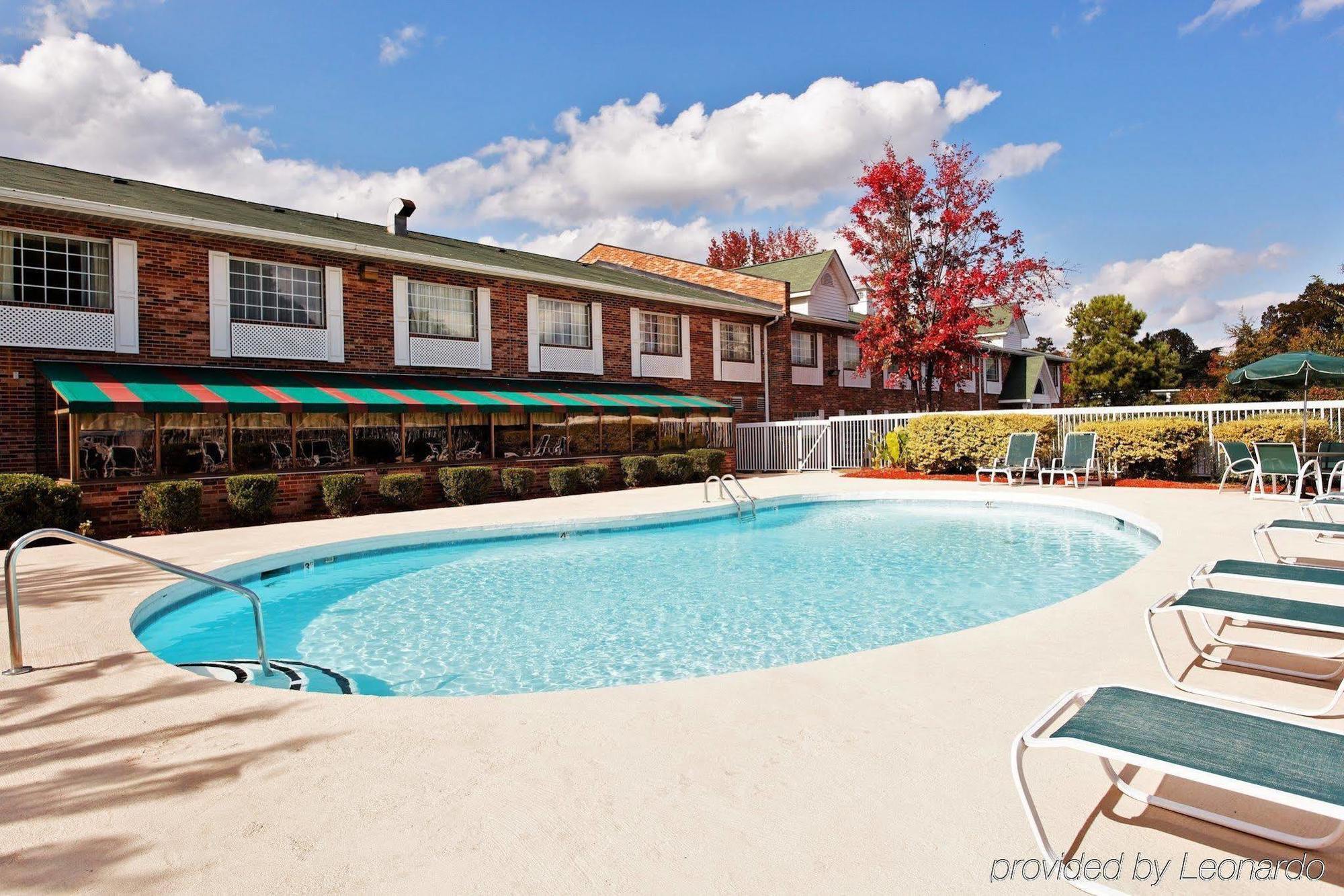 Country Inn & Suites By Radisson, Charlotte I-85 Airport, Nc Exterior photo